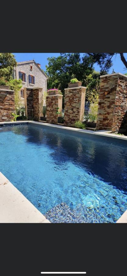 La Suite De Charme Du Mas De La Fontaine De Jonquier Avec Spa Privatif Séguret 外观 照片