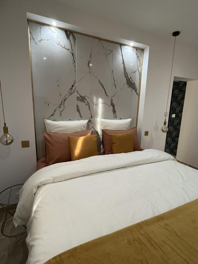 La Suite De Charme Du Mas De La Fontaine De Jonquier Avec Spa Privatif Séguret 外观 照片